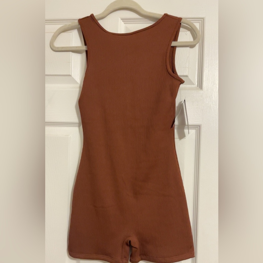 Seamless dark brown Romper